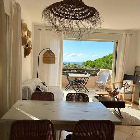 Mini-villa A 5 Minutes De La De Santa Giulia Villa